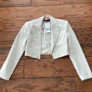 BNWT ZARA Linen cropped jacket